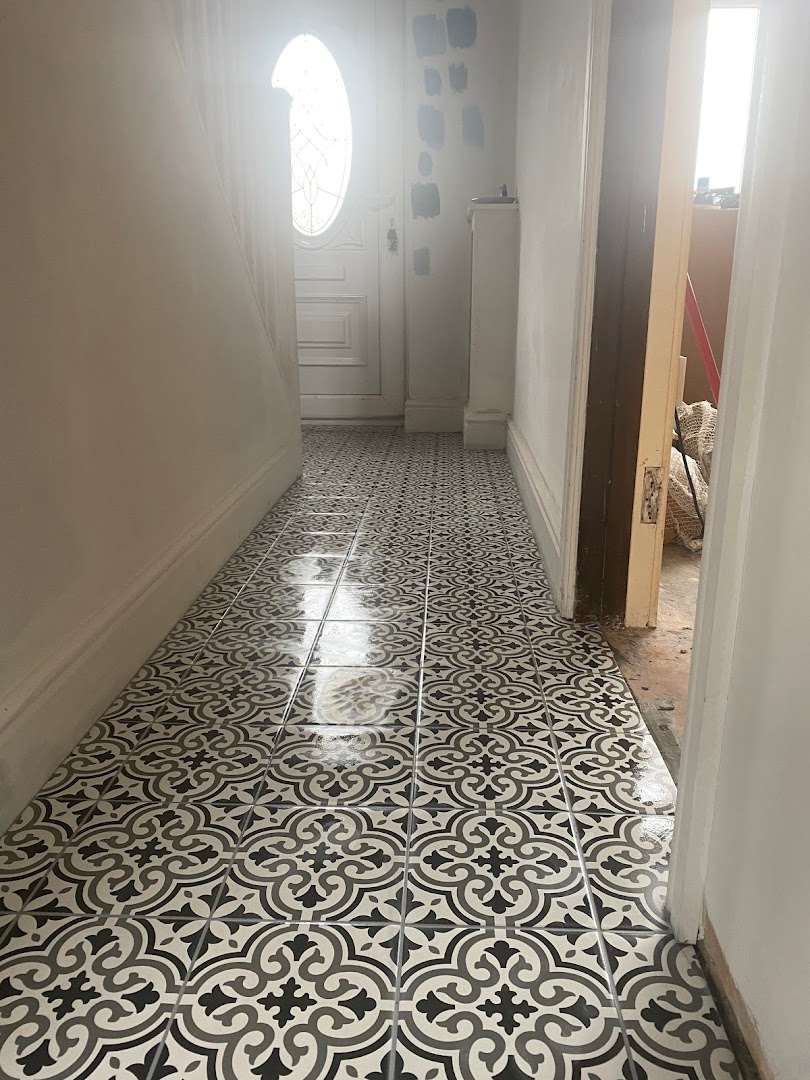 Norfolk & Suffolk Professional Tile Installations — Photos 3
