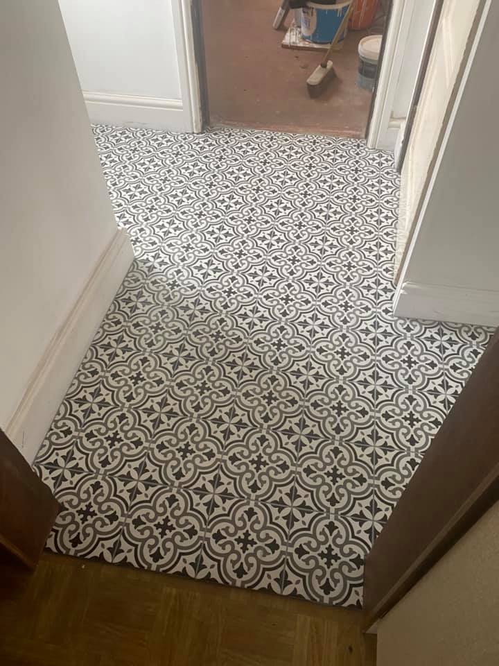 Norfolk & Suffolk Professional Tile Installations — Photos 7